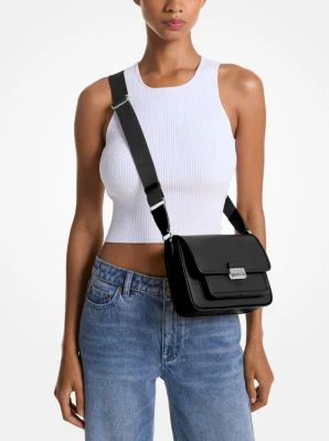 Bradshaw Medium Leather Messenger Bag - Image 5