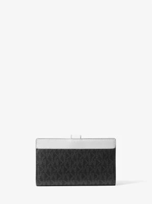 Greenwich Medium Signature Logo Wallet - Image 15