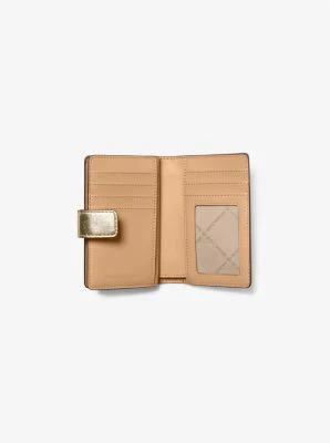 Medium Patent Wallet - Image 12
