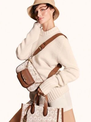 Parker Large Empire Signature Logo 2-in-1 Crossbody Bag - Image 7