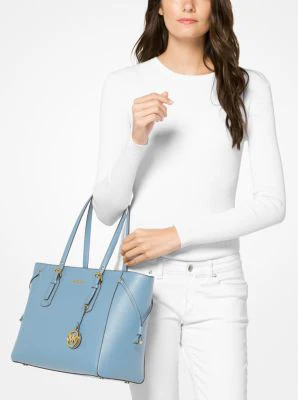 Voyager Medium Crossgrain Leather Tote Bag - Image 28